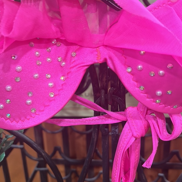 BARBIE PINK PEARLS AND RHINESTONES custom made bikini top. SOOOO HOT! - Picture 8 of 9
